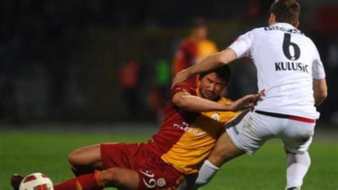 G­a­l­a­t­a­s­a­r­a­y­­a­ ­s­e­y­i­r­c­i­s­i­z­ ­o­y­n­a­m­a­ ­c­e­z­a­s­ı­